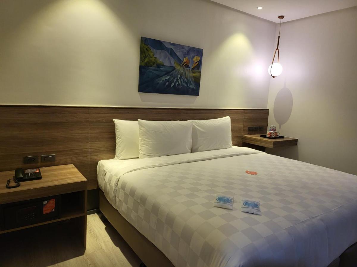 Go Hotels Plus Tuguegarao Dış mekan fotoğraf