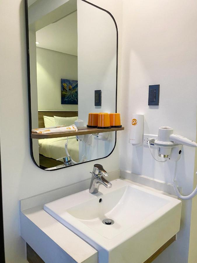 Go Hotels Plus Tuguegarao Dış mekan fotoğraf